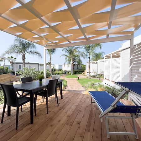 Le Palme Village Terracina Bagian luar foto