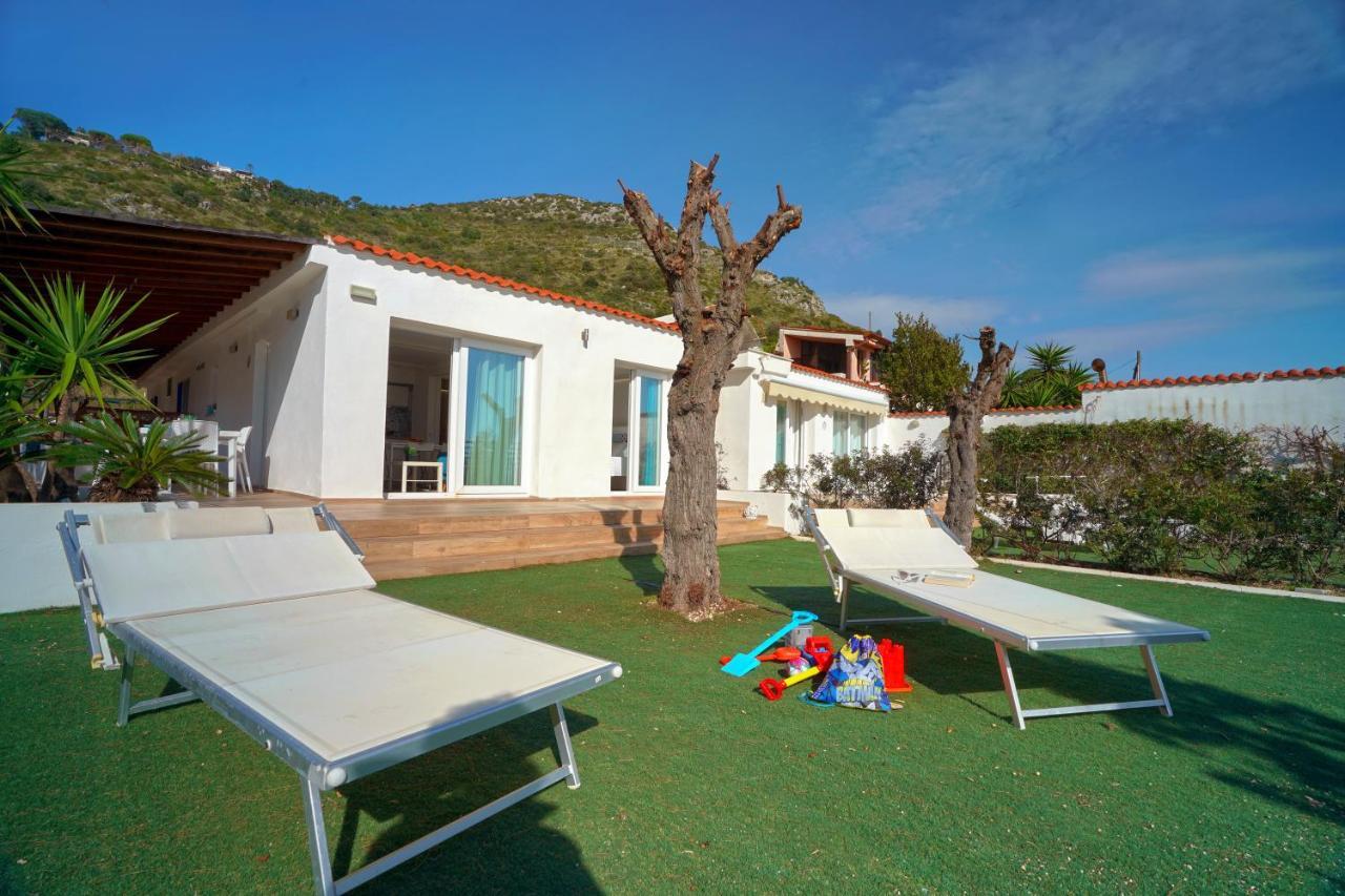 Le Palme Village Terracina Bagian luar foto