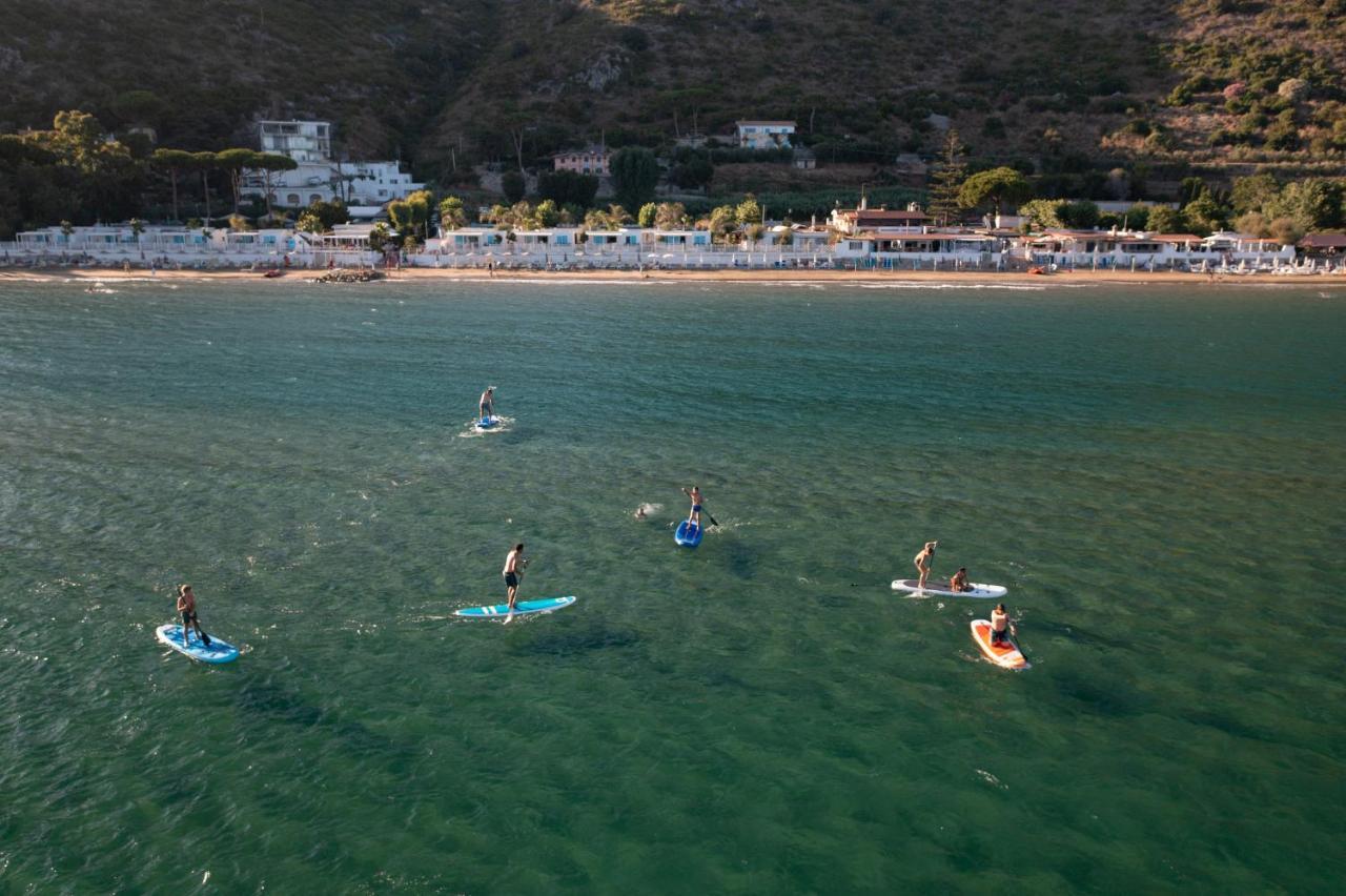Le Palme Village Terracina Bagian luar foto
